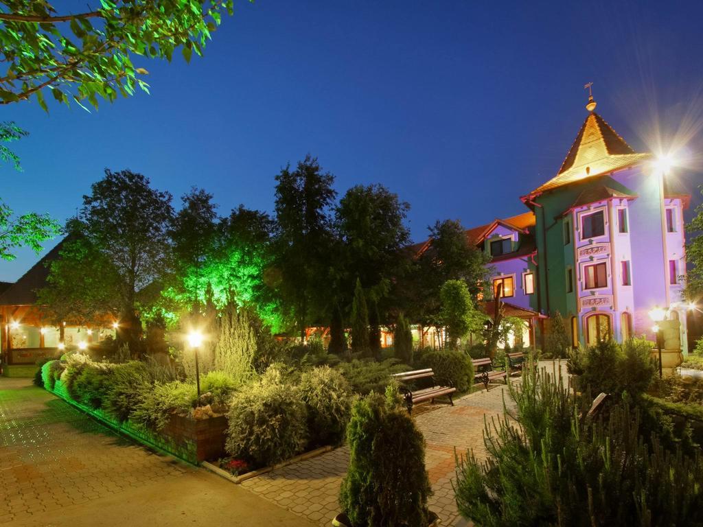 Vinski Dvor Палич Екстер'єр фото